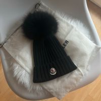 Moncler Damen Beanie / Mütze mit Bommel Saarland - St. Ingbert Vorschau