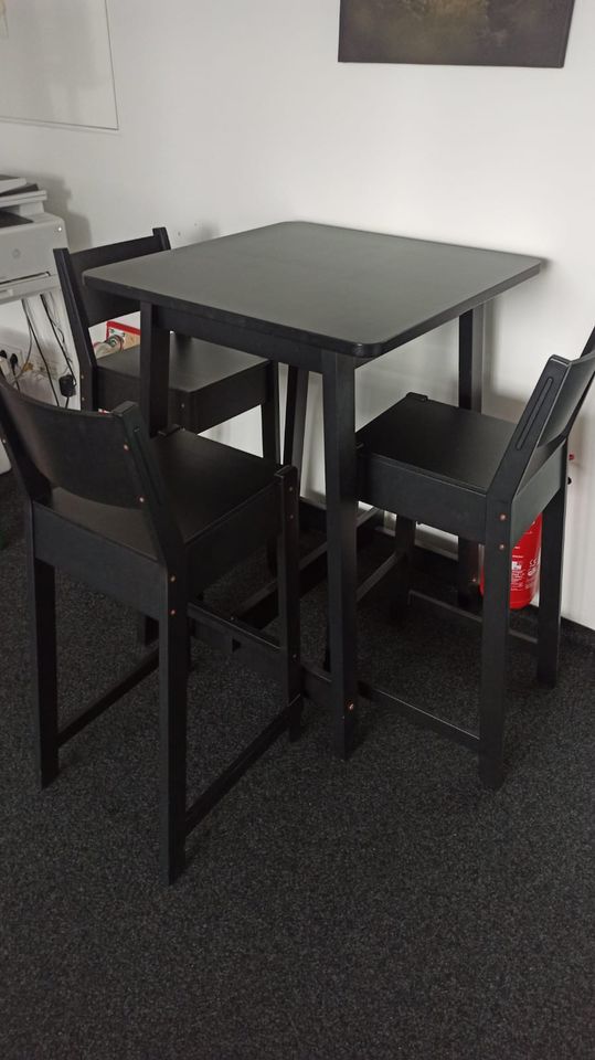 Hochtisch / Bartisch schwarz 100x75x75 mit Stühlen in Freiburg im Breisgau