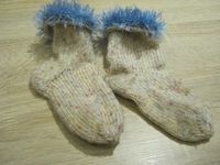 1 Paar süsse Strümpfe Socken Gr. 23 - 26 Handgestrickt Saarland - Schiffweiler Vorschau