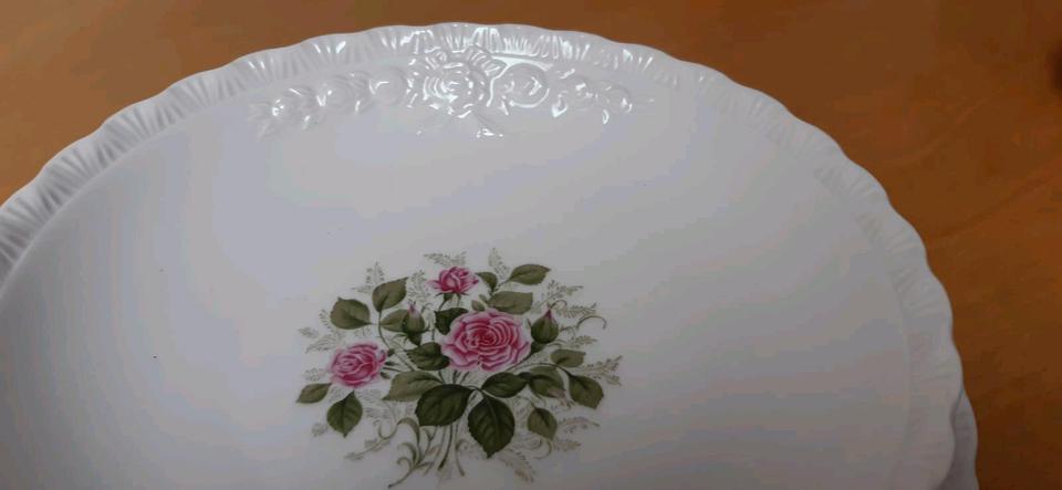 Porzellan Hutschenreuther porcelaine rose 35teilig in Aachen