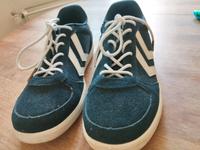 Turnschuhe von Hummel Größe 39 neu Hessen - Butzbach Vorschau