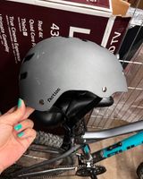 Bell Faction Junior Fahrradhelm Skate Bike Helm 51-55 cm Berlin - Wilmersdorf Vorschau