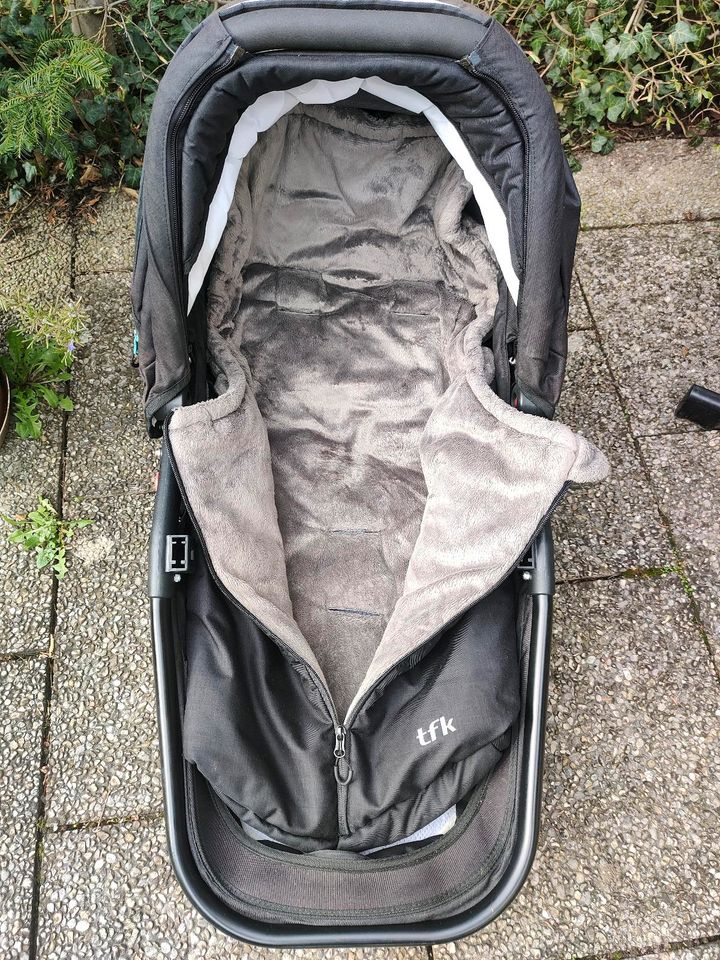 TFK Kinderwagen Joggster Adventure + Maxi Cosi + Isofix Station in München