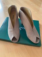 Pumps beige Paul Green Niedersachsen - Rinteln Vorschau