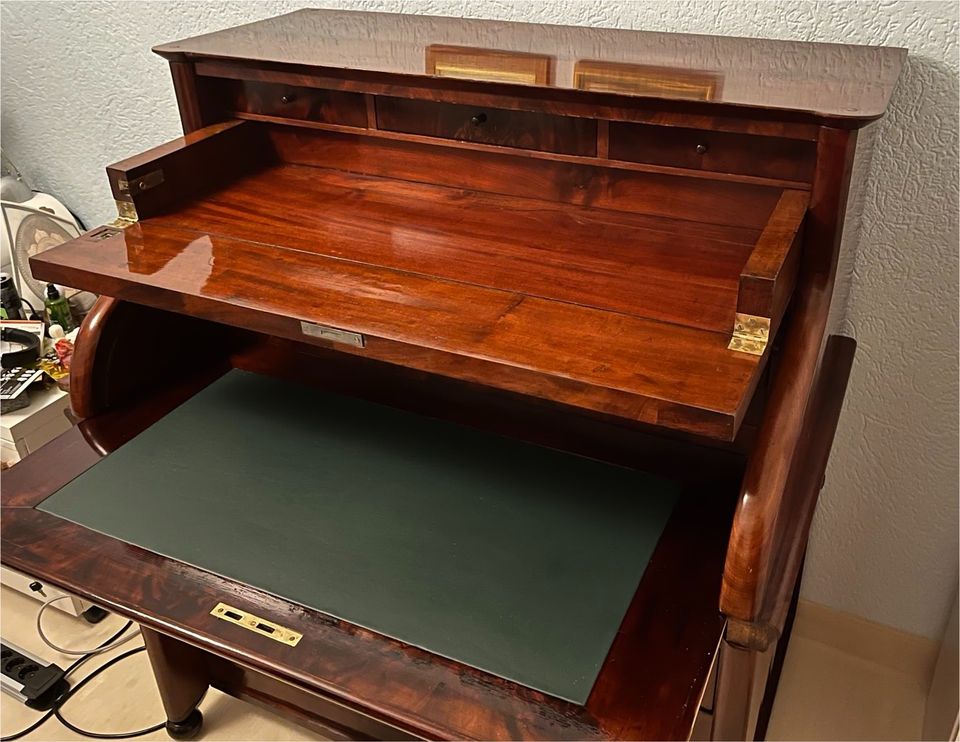 Antiker Sekretär Schreibtisch mit Rolltür und Geheimfach Mahagoni in Jena