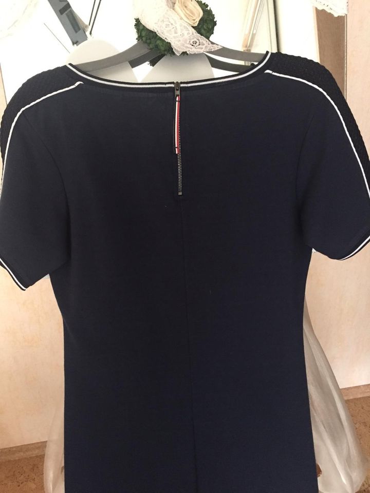 Sweatkleid von Hilfiger in Bassenheim