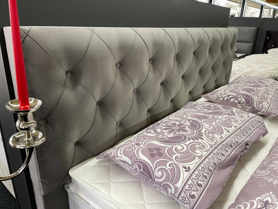 Boxspringbett Chesterfield Ehe Bett Doppelbett 180x200 Samt Grau in Bielefeld