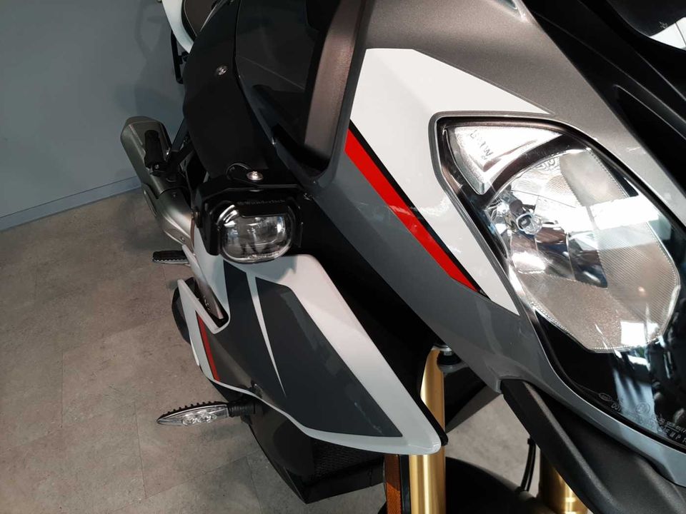 BMW S 1000 XR in Lohne