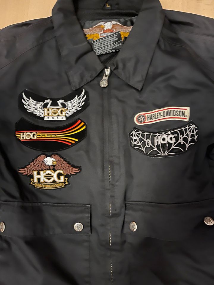 Harley Davidson Jacke mit Patch in Bremen