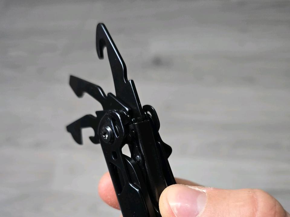 Multitool *NEU* mit über 19 Funktionen! Messer, Säge, Zange, uvm. in Oestrich-Winkel