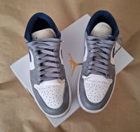 Air Jordan 1 Low Blue-White, Gr. 43 Niedersachsen - Lüneburg Vorschau