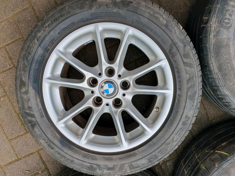 225 55 R 16 BMW E 39 Reifen und Felgen in Lebach