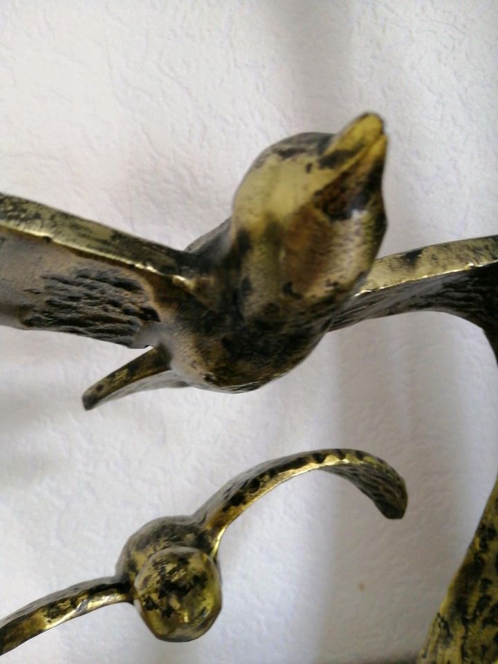 Abstrakte Skulptur - 2 Vögel in Voerde (Niederrhein)