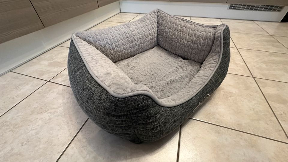 TrendPet VitaBed 60x50x25 Hundebett Körbchen in Darmstadt