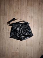 Schwarze Kunstleder-Shorts, von SHEIN Rostock - Südstadt Vorschau