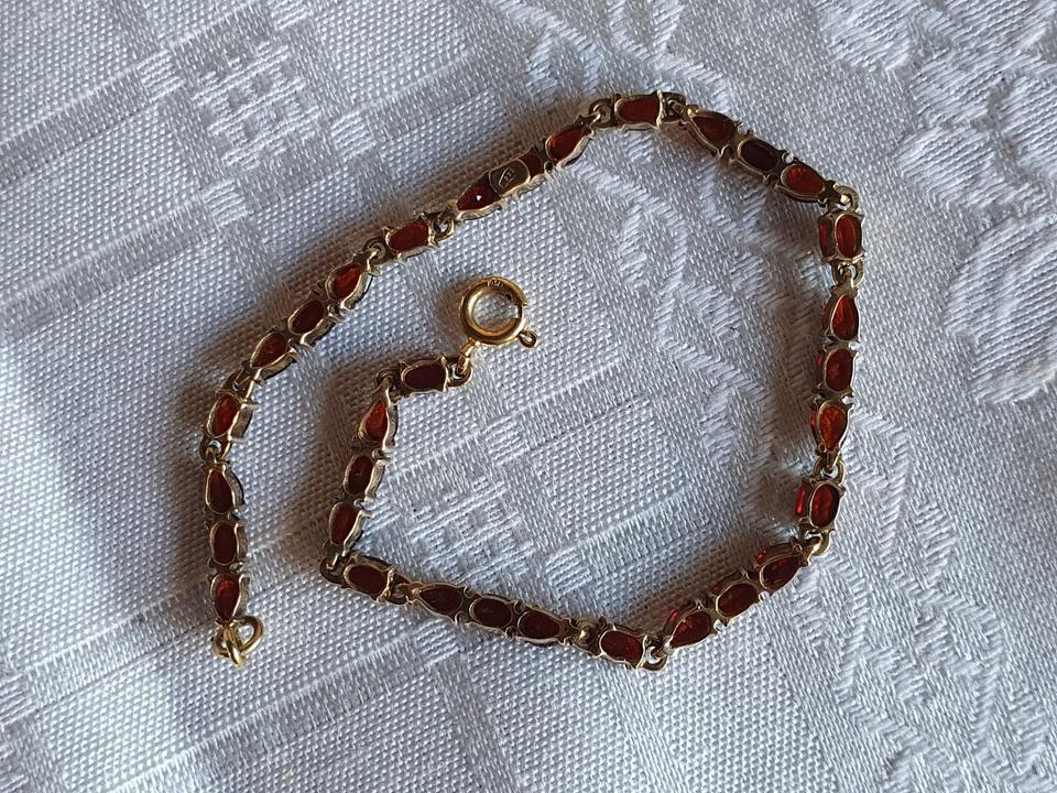 Feines Granat Armband 333 Gold, Federring 750er, 18,5 cm lang in Korschenbroich