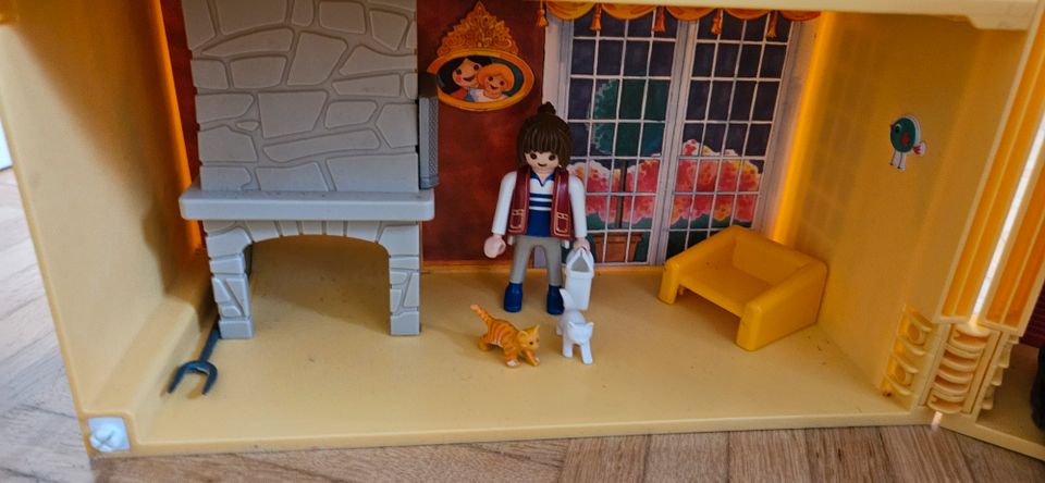 Playmobil Mitnehm-Haus in Hamburg