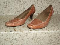 ESPRIT Damen braune Leder Pumps Größe 38 Bayern - Kaufbeuren Vorschau