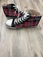 Schuhe im Chuckslook Hessen - Langen (Hessen) Vorschau