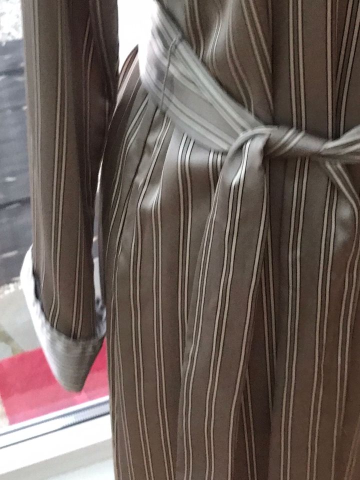 Neues Kleid von H&M , Größe M/L in Lebach