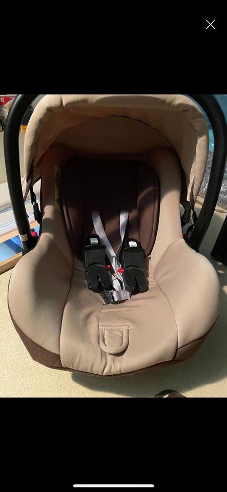 Maxi Cosi  braun/ beige in Rheinzabern