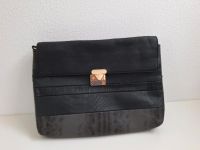 Schwarze Umhängetasche / Clutch v Parfois Schlangen/ Kroko-Muster Baden-Württemberg - Bad Krozingen Vorschau