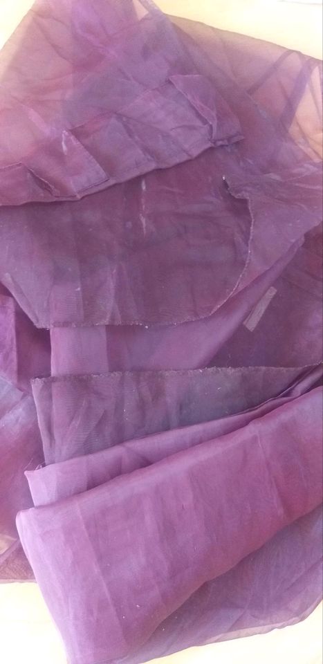 Neue 2x  lila Organza Gardinen mit Schimmer 140x240 in Berlin