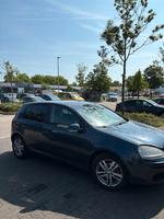 Golf 5 zu verkaufen Baden-Württemberg - Karlsruhe Vorschau