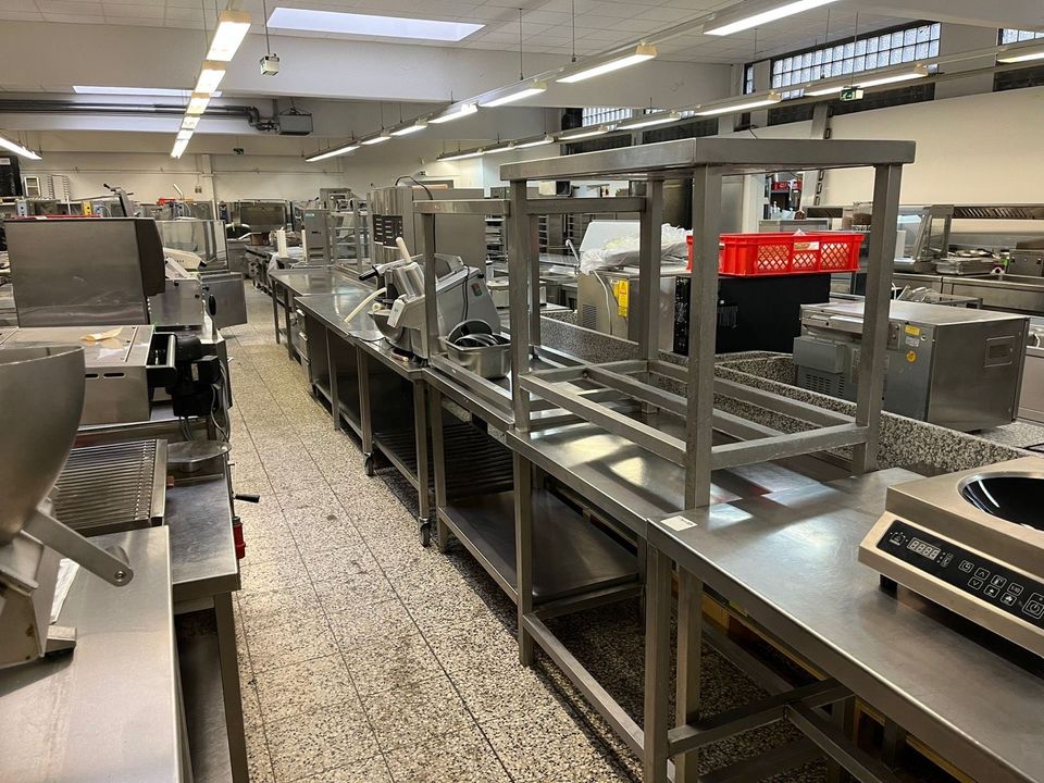 Kombidämpfer Konvektomat Rational SCC WE 202 (20x2/1GN 40x1/1GN) in Oberhausen