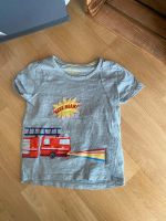 Mini Boden T-Shirt Feuerwehr Größe 4-5 (110) Niedersachsen - Wallenhorst Vorschau