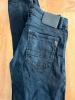 Garcia Jeans in super Zustand Größe W28 L 34 Hessen - Nidderau Vorschau