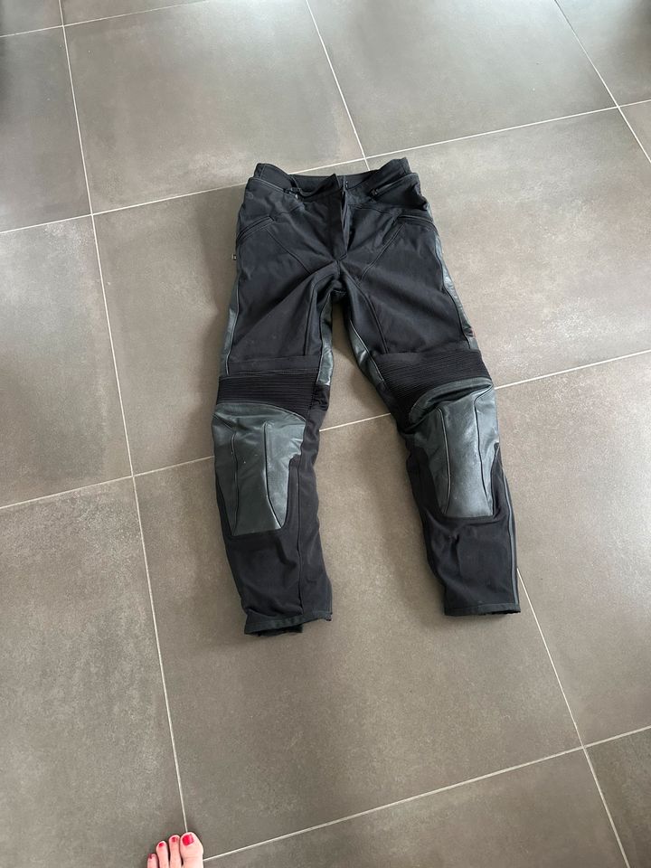 Motorradhose Ducati Dainese sehr guter Zustand - XS- s in Schmitten