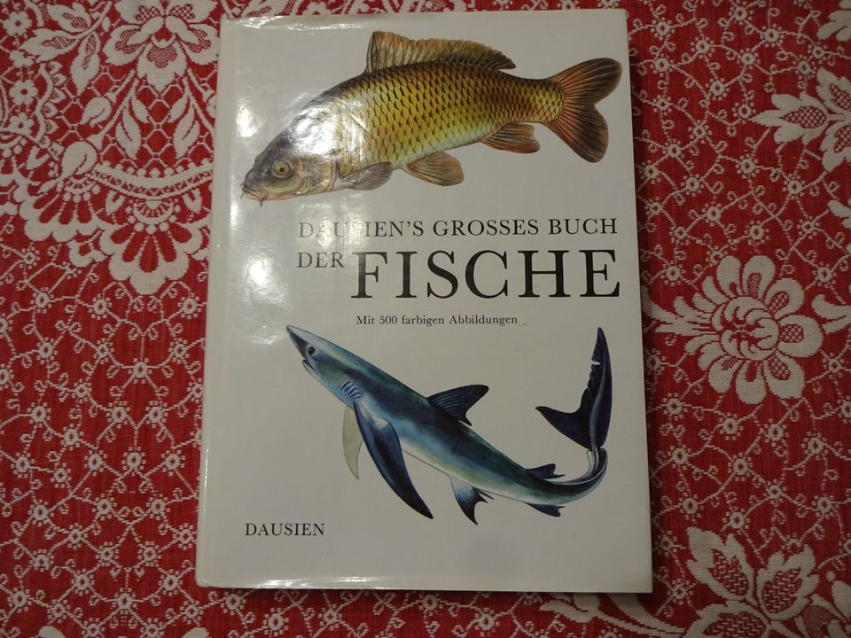 Dausien´s grosses Buch der Fische Leineneinband wie NEU in Gunderath