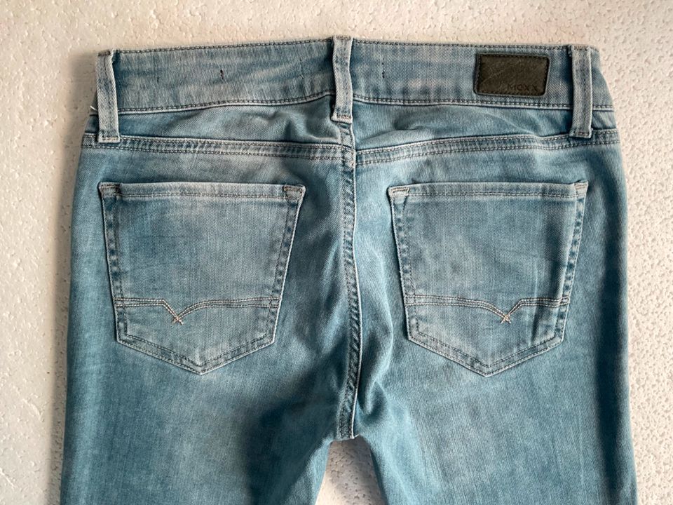 Mexx Skinny Jeans hellblau Größe W28 L30 in Nürnberg (Mittelfr)