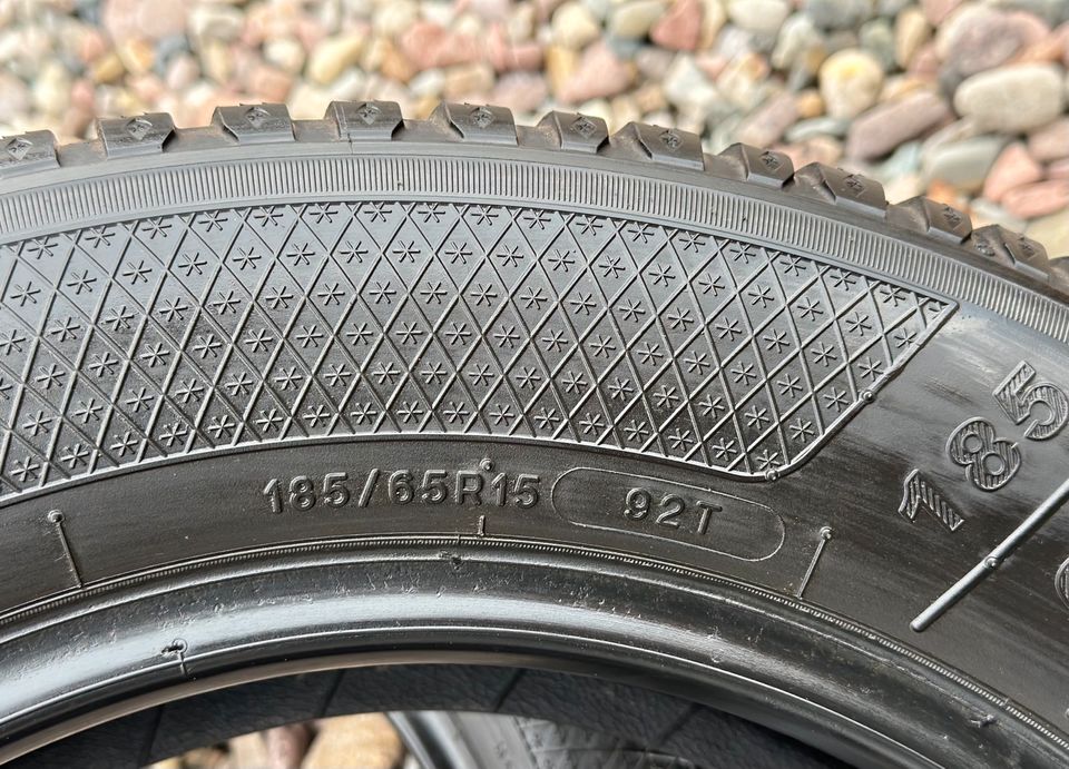 2x Winterreifen 185/65 R15 92T Kleber/DOT 3316/ca. 5 mm Profil in Langenhagen