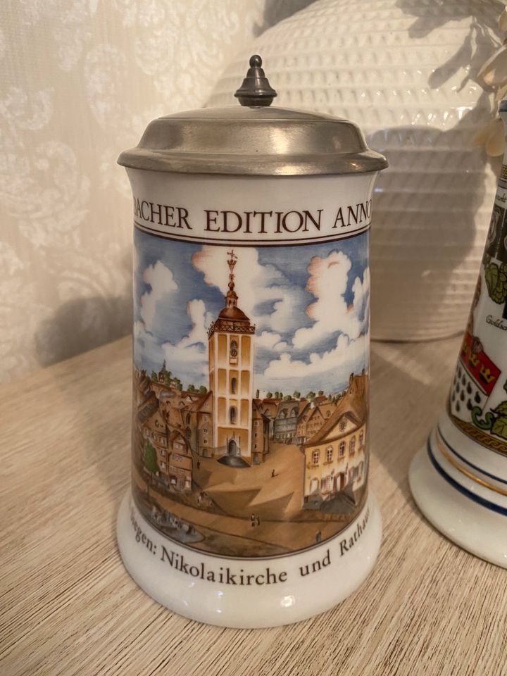 Porzellan Bierkrüge in Würselen