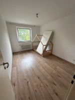 Nachmieter gesucht für 3 Zimmer in Celle AKH Nähe 95qm Niedersachsen - Celle Vorschau