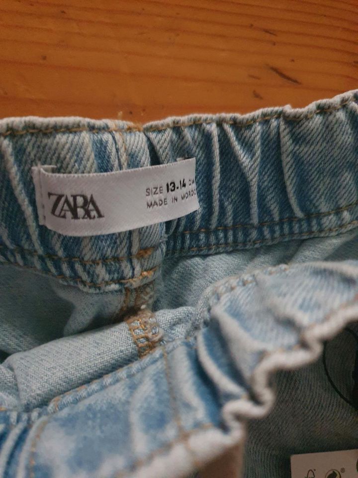 Shorts Hose Jeans Zara 158 164 NEU Gummizug in Berlin