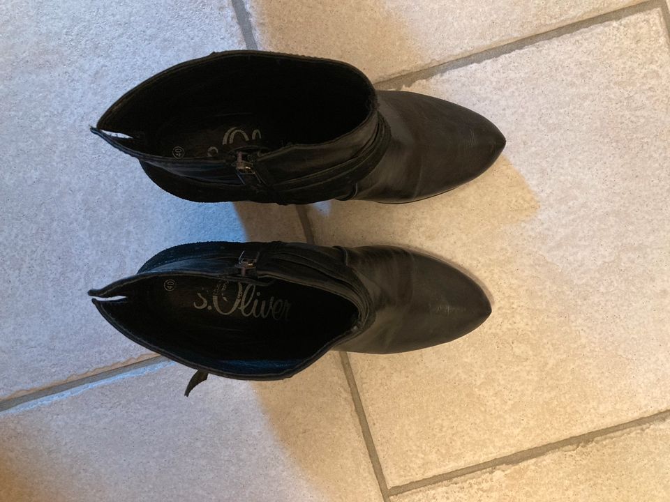 Stiefelette S. Oliver, Gr. 40, schwarz in Attendorn