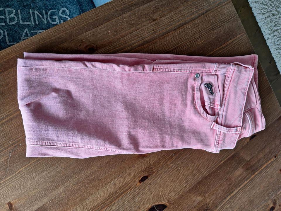 Wie neu: G-Star Jeans in Coral in Düsseldorf