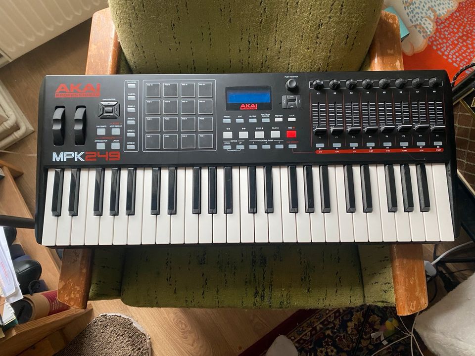 Akai MPK249 in Berlin