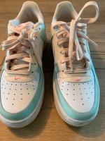 Nike Air Force Damen 38,5 Größe Sneaker!!!Top!!!Sommerfarben! Niedersachsen - Apensen Vorschau