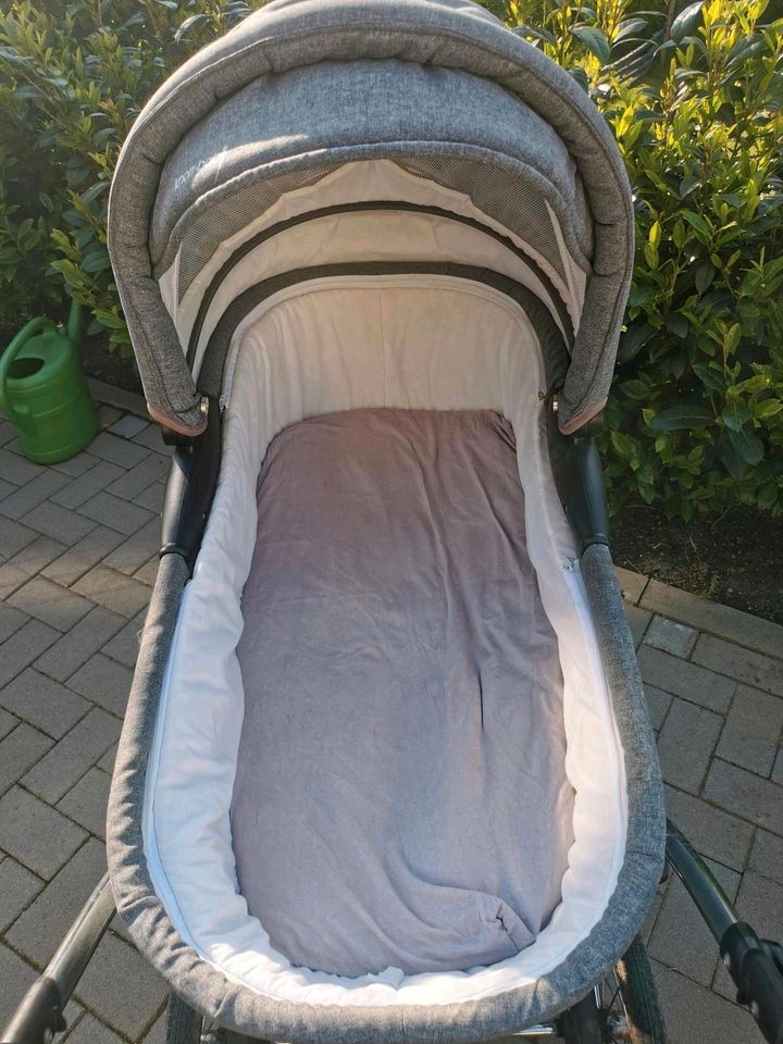 Kinderwagen / Kombiwagen Knorr Baby Classico mit viel Zubehör in Steinebach (Sieg)