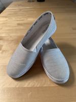 ESPRIT Slipper Gr. 41 wenig getragen Thüringen - Jena Vorschau