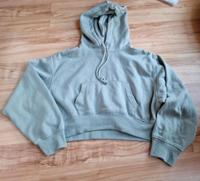 Damen Hoodie Sweatshirt Größe l zara grün kurz geschnitten Niedersachsen - Cuxhaven Vorschau