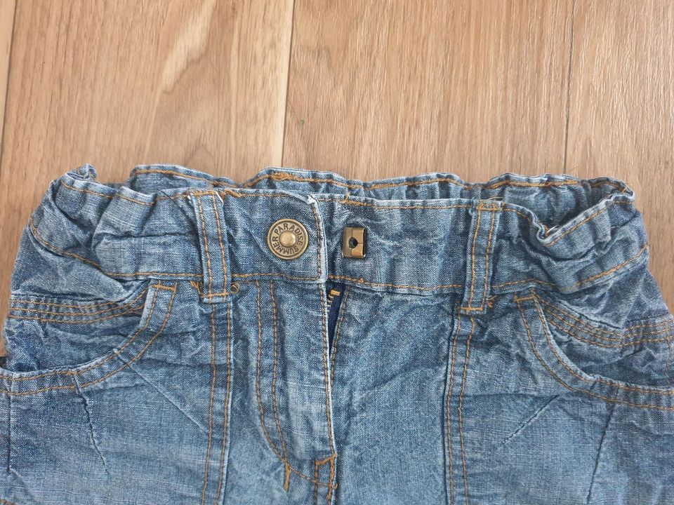 Kinder Jeanshose kurz & Jeansweste - Größe: 110 in Wernigerode