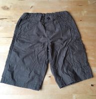 Kurze Hose / Shorts Gr. 122 mit verstellbarem Bund Thüringen - Suhl Vorschau