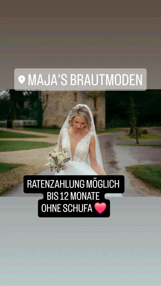 Brautkleider DIESES WOCHENENDE BIS 22 UHR FRÜHLINGS SALE in Kalletal