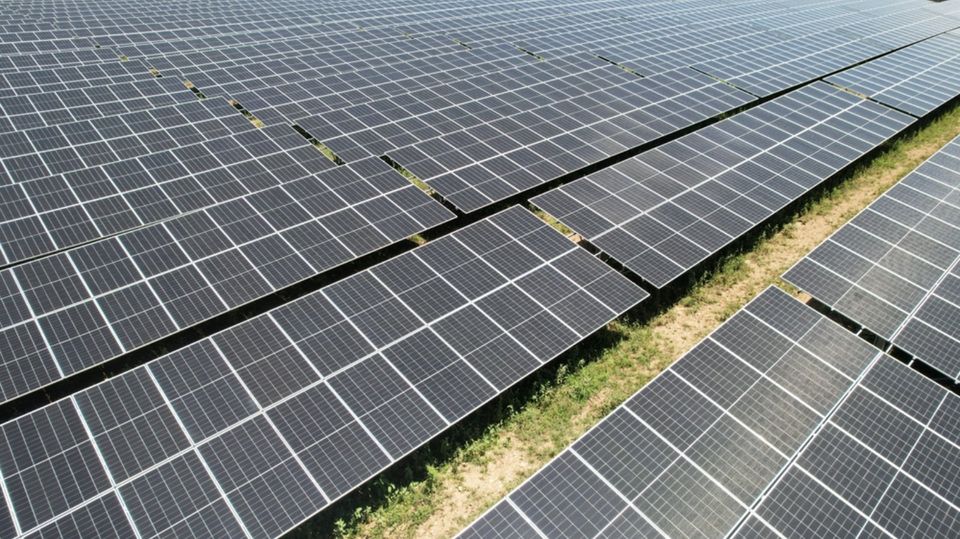 322,8 kWp PV-Anlage: Solar-Direktinvestment mit sorgenfreier Zukunft durch Steuerersparnis in Besitz