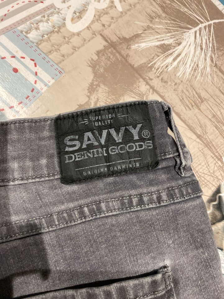 ♥️♥️ Neuwertige Herrenhose von Davvy Denimwear gr 36/34 zu v in Westoverledingen